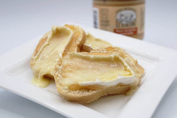 Bouchées de beurre de pomme et fromage brie - Nos idées recettes - Cidrerie Verger Bilodeau